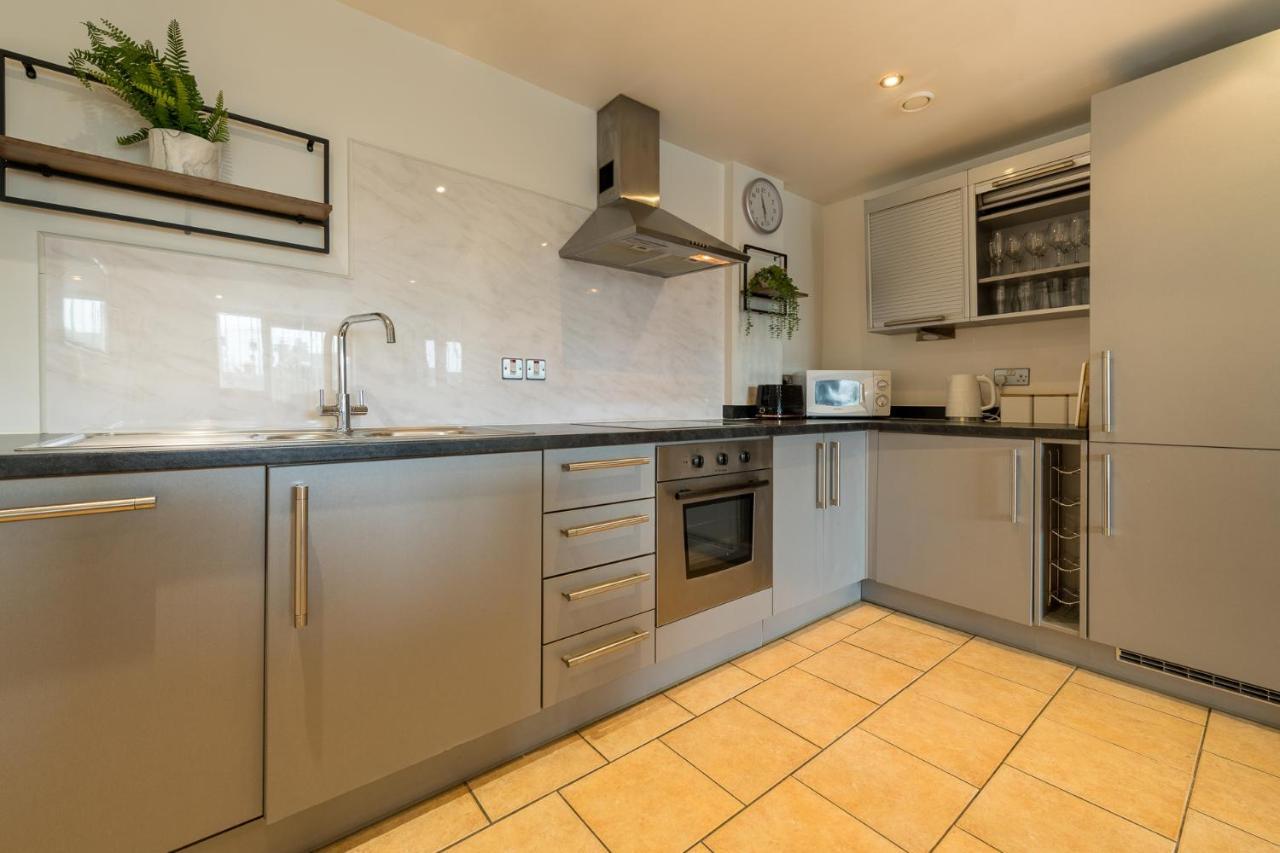 Sidemersey Livings- Convenient And Central 2-Bedroom Haven In L1 Liverpool Ngoại thất bức ảnh
