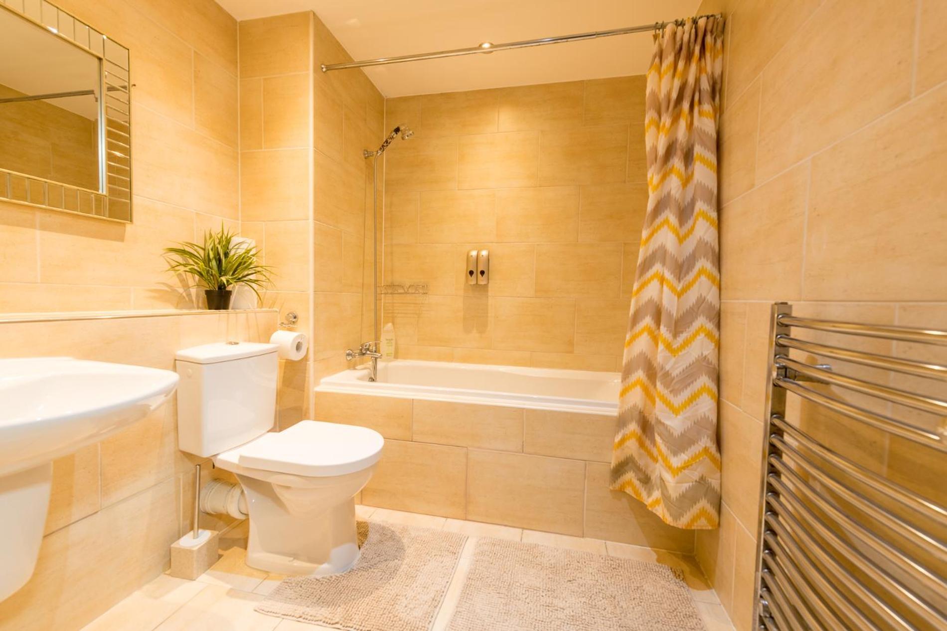 Sidemersey Livings- Convenient And Central 2-Bedroom Haven In L1 Liverpool Ngoại thất bức ảnh