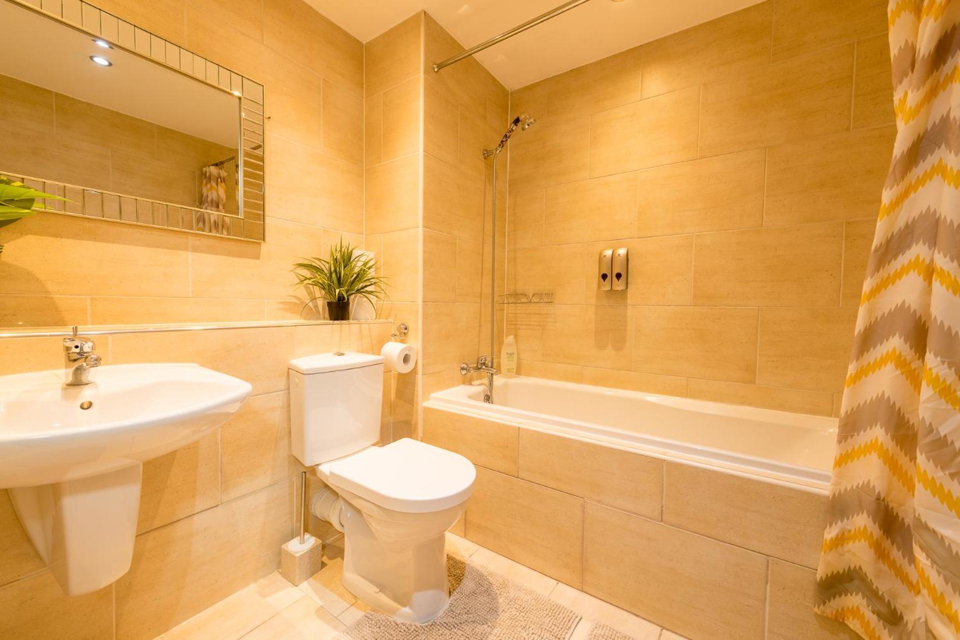 Sidemersey Livings- Convenient And Central 2-Bedroom Haven In L1 Liverpool Ngoại thất bức ảnh